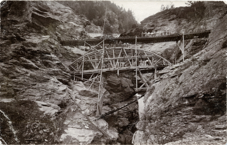 Ponte sul Cavagliasch in costruzione