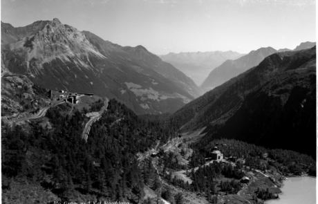 Vista su Alp Grüm e Palü